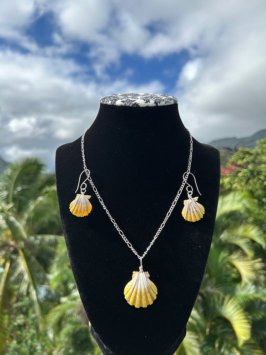 Sunrise Shell Necklace & Earrings      Sterling Silver Set