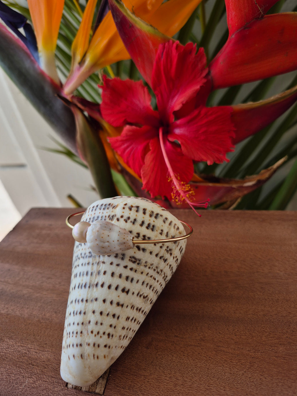 Bangle Abbreviated Cone & Edison Pearl